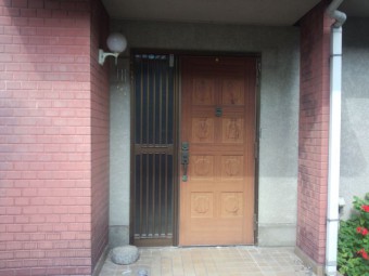 上田様（薪）前玄関ドア