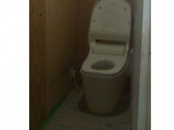 仮設トイレ公開用